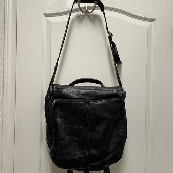 Nice back pack. - Picture 3 of 5